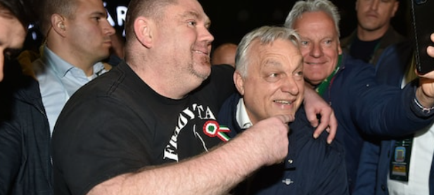 Roeper Des Vaderlands tweet media