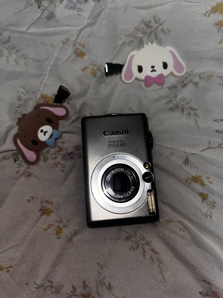 MeananPhaw86257's tweet photo. @YeotsiohwNxw Canon ixus 60 ค่ะ 3,229 ส่งฟรี สอบถามพต ได้เลยนะคะ https://t.co/JvJ0c0g229
