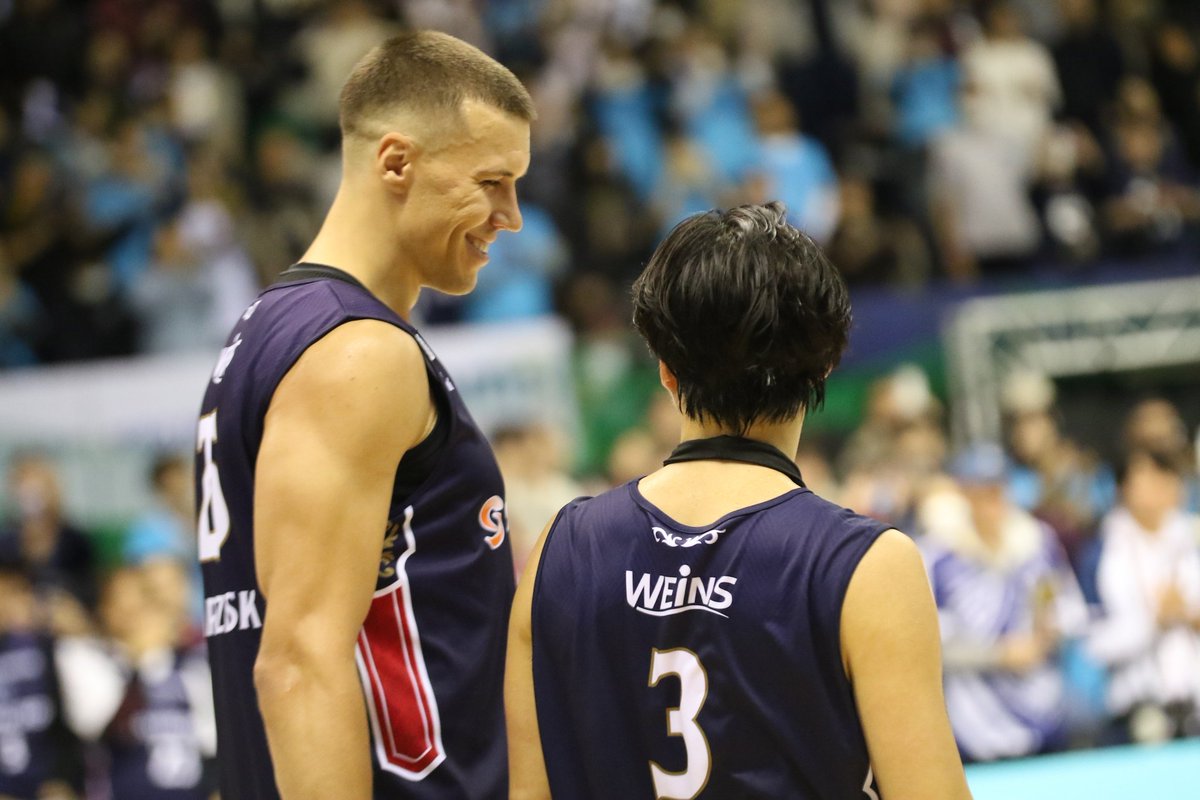 もびうす tweet media