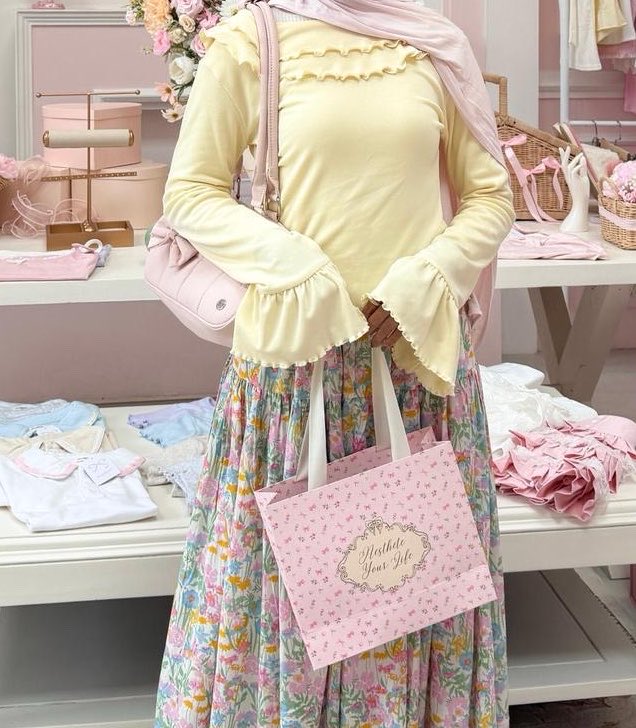 holabiay's tweet photo. rekomendasi laagiiii✨

outfit atasan baju punya adek untuk hijab muslimah cantyyiikk https://t.co/OF22pmtzrl