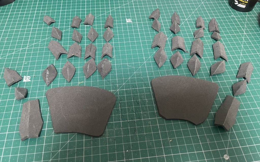 chii👾 tweet media