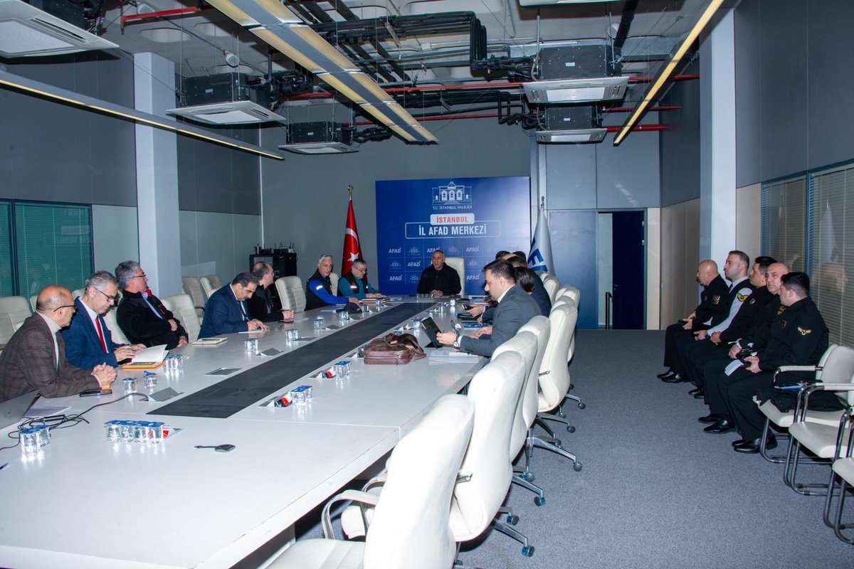 A F A D İstanbul tweet media