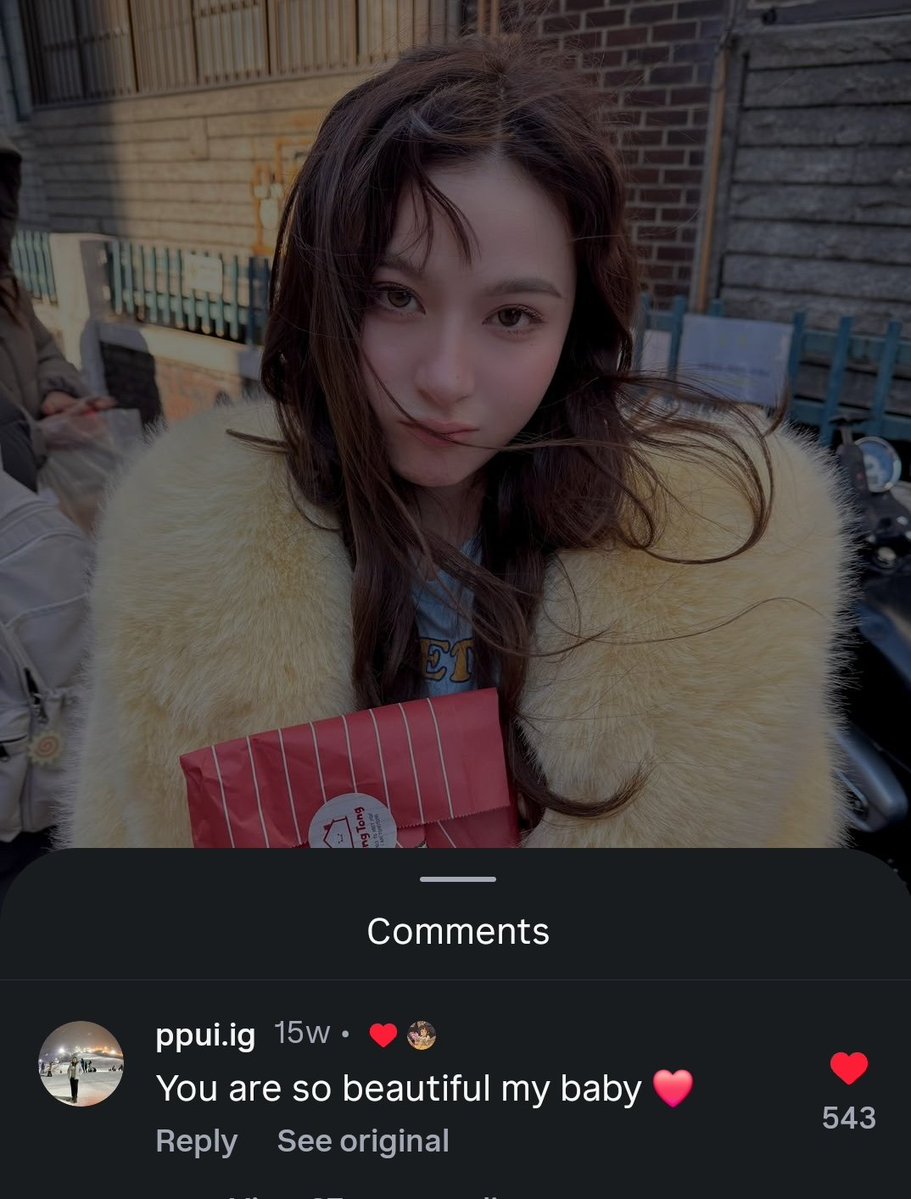 prmlyrated tweet media