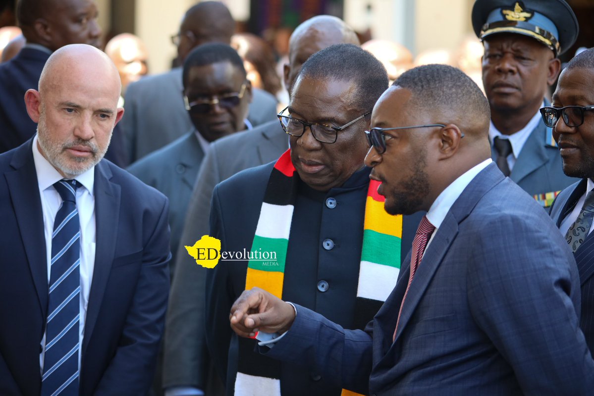 EDevolutionZW tweet media