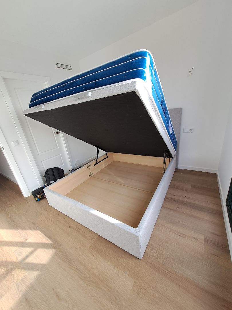 bedsofa_es's tweet image. Foto cliente de la instalación de nuestro Canapé abatible JAVEA
Combina la funcionalidad de su gran espacio de almacenamiento con la elegancia de una cama fabricada artesanalmente.
bedsofa.es/canape-abatibl…
#bedsofa #canapeabatible #mobiliariofuncional #espaciopequeño #camaabatible