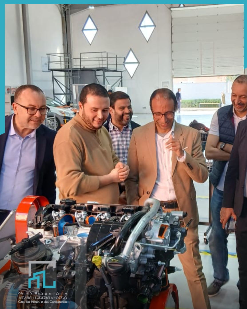 CMC_Officiel's tweet photo. Dans le cadre du renforcement des synergies entre les acteurs économiques et le dispositif régional de la formation professionnelle, la CMC Béni Mellal a accueilli les membres du Conseil d’Administration de la CGEM Béni Mellal – Khénifra pour une visite institutionnelle. https://t.co/O5H1V7nJ7S
