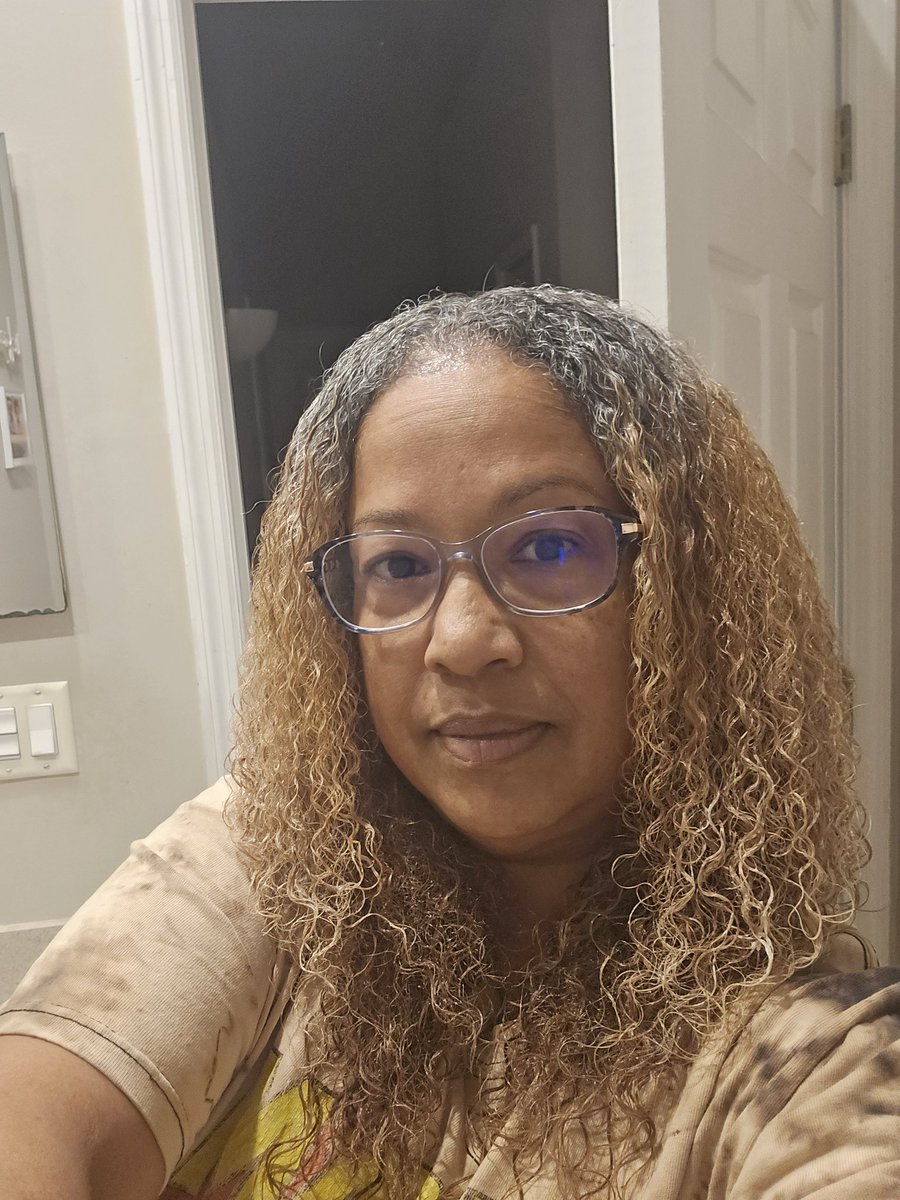 Carol Villalona tweet media