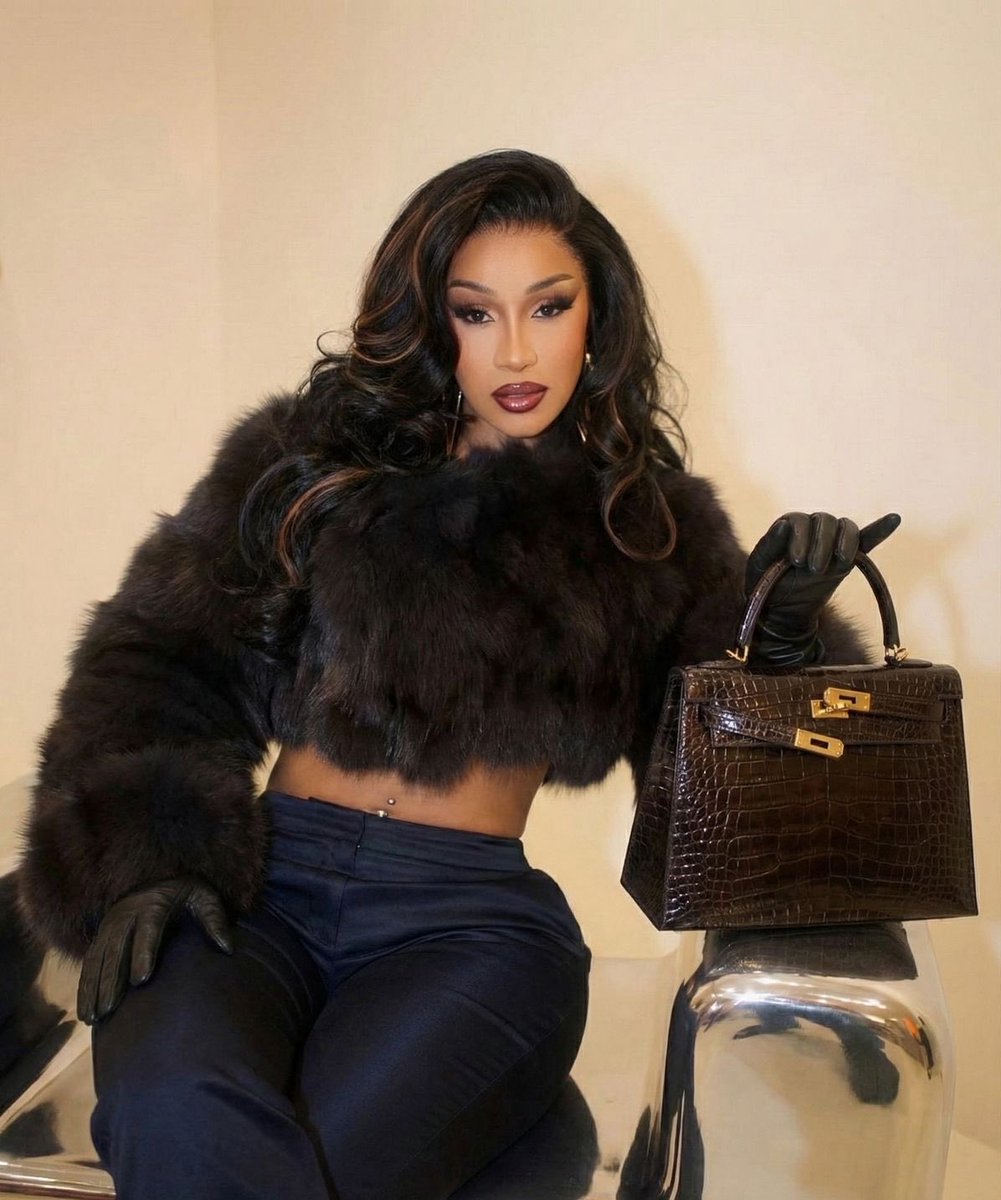 Team Cardi B Brasil🎤 tweet media