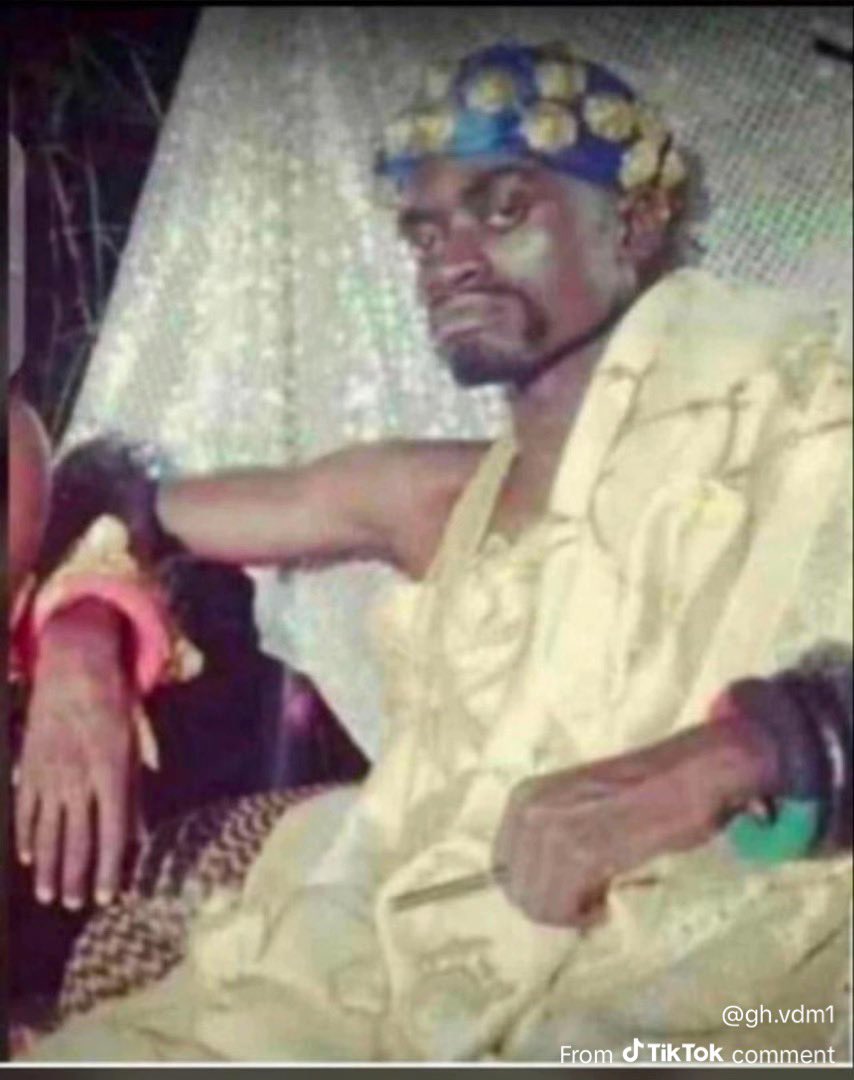 One Bosom tweet media