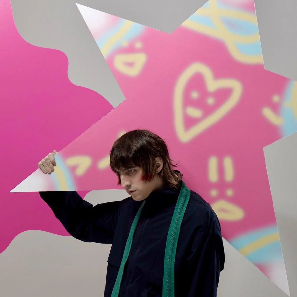 mig online #U 🎧 tweet media