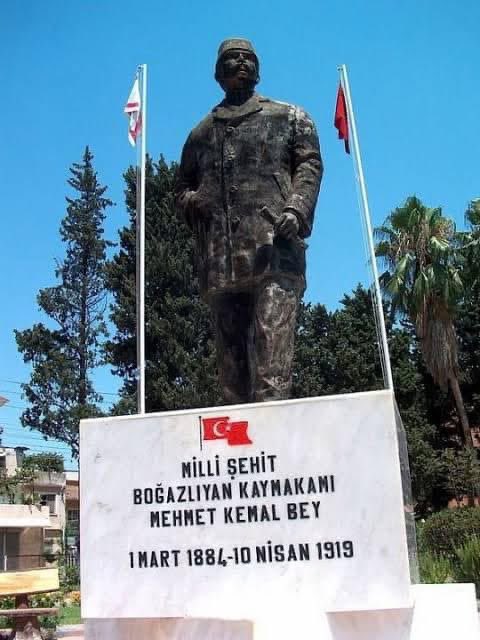 zpsancaktepe's tweet photo. 10 NİSAN 1919
Şehadetinin 107 nci yılında Boğazlıyan Kaymakamı Kemal Beğ'i rahmetle, şükranla, minnetle yâd ediyoruz. Ruhu şâd olsun.
@umitozdag 
@zaferpartisi 
@HakanAksit34 
@ZaferPartisi_34 https://t.co/jkOP0csnuP