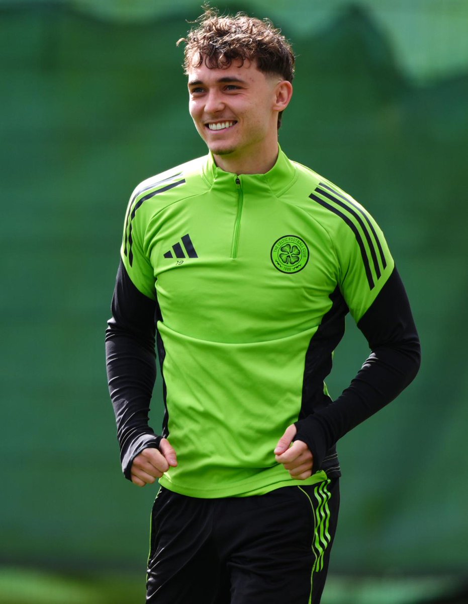 🙌 Callum Osmand was back on the training pitch at Lennoxtown today after his hamstring surgery.

The Celtic striker will require a period of building his fitness before a return to match action.
