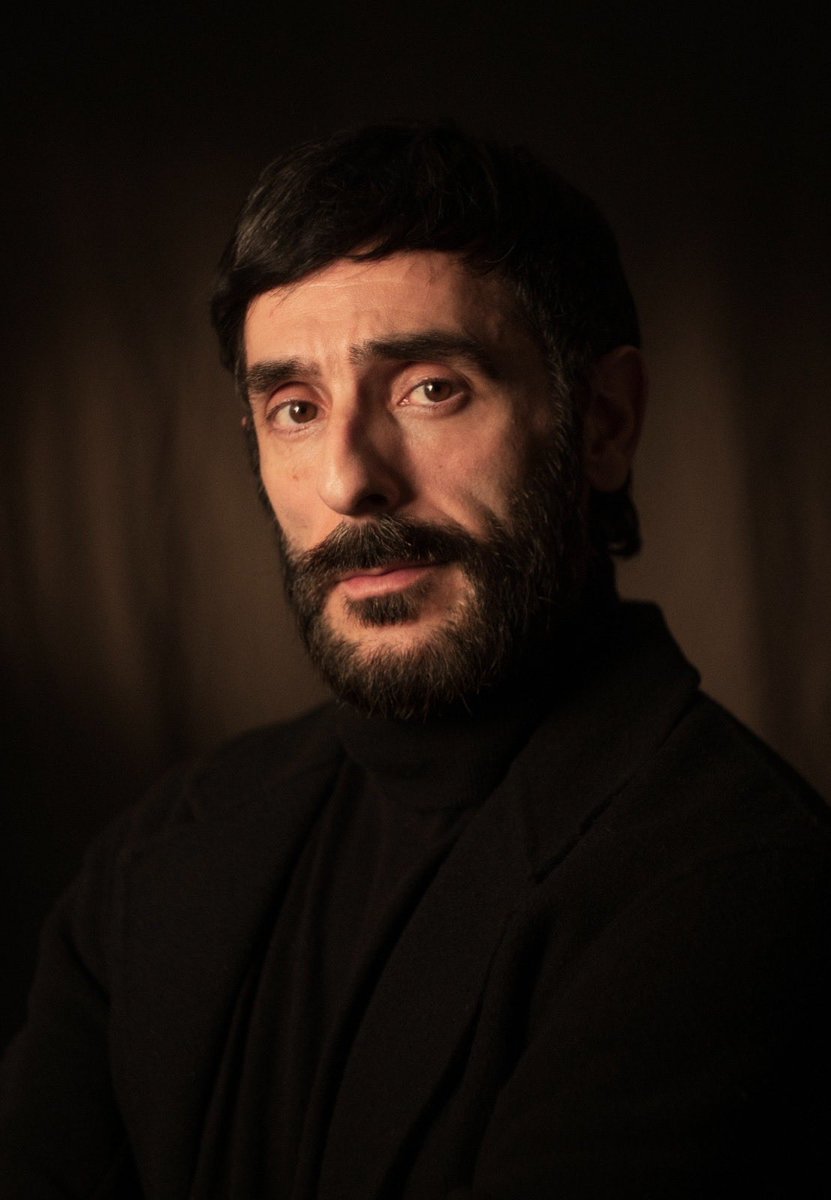 alteregoth's tweet photo. El actor #MiloTaboada interpreta al juez que dicta sobre el testimonio de Carmela en la película #LaBuenaHija, que llega hoy a los cines 🎬✨
📸 #GuillermoOrdás
#AstraPictures
@Avaloncine
@MadavenuePR https://t.co/064xGjwKUr