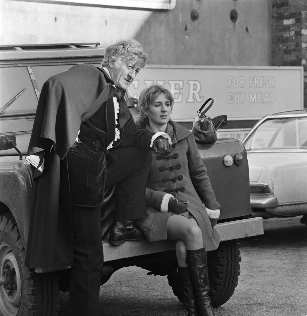 DoctorWhoPix's tweet image. Jon Pertwee &amp;amp; Caroline John ~ Doctor Who and the Silurians ~ behind the scenes

#DoctorWho #DrWho