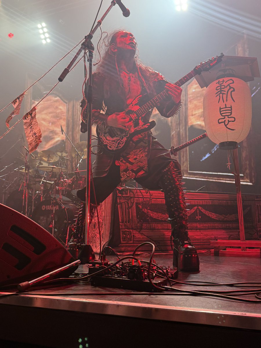 misa82chandeath's tweet image. 今日の現場🔥
すでにSighのかっこよさにやられたけど
3年ぶり来日Let’s goooo‼︎‼︎‼︎ 
#Mayhem #Sigh