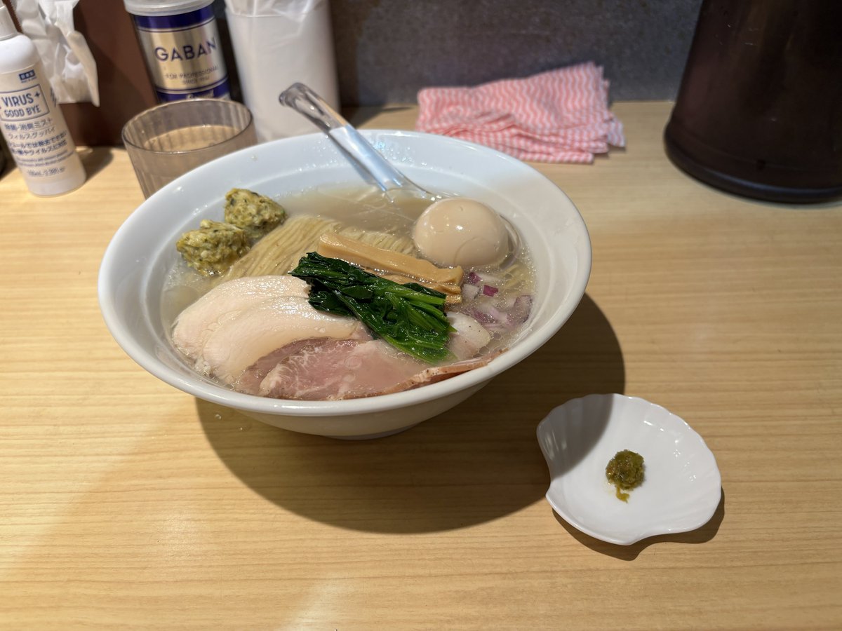 るいざ・しゃーろっと tweet media