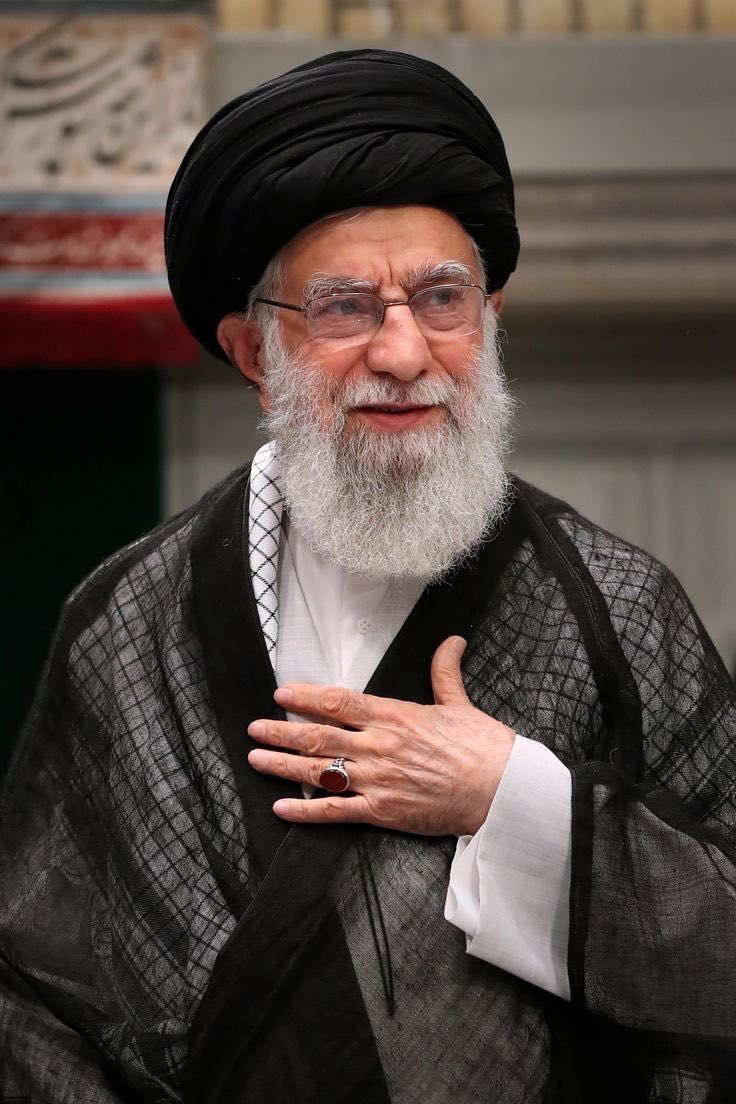 hij_93's tweet photo. اربعين يوم من الصمود
رغم الرحيل والفقدان
السلام عليك يوم ولدت ويوم استشهدت ويوم تبعث حيا.
٢٠٢٦/٤/١٠

#شهيد_الامه 
#ايران  #العراق 
#ابن_فاطمه https://t.co/uzrGrsuHBs