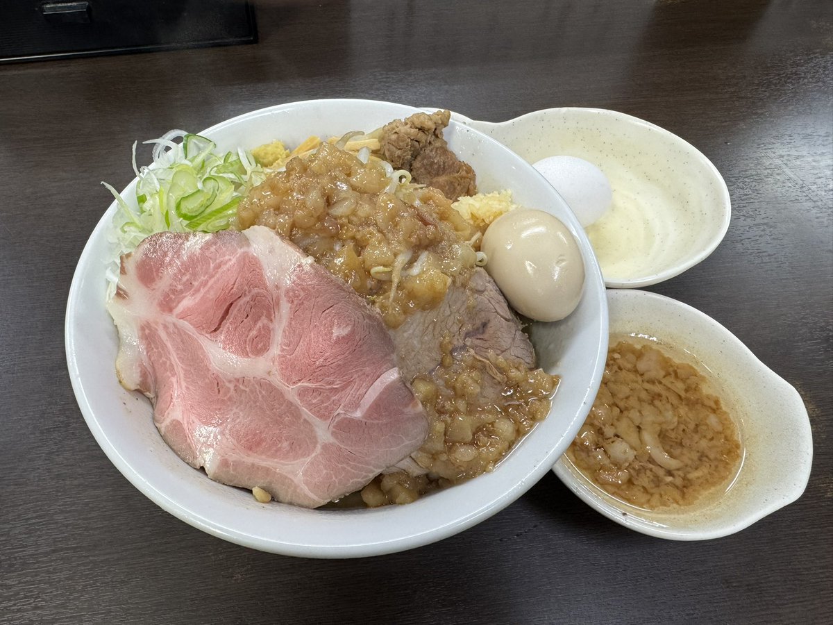 るのなな tweet media