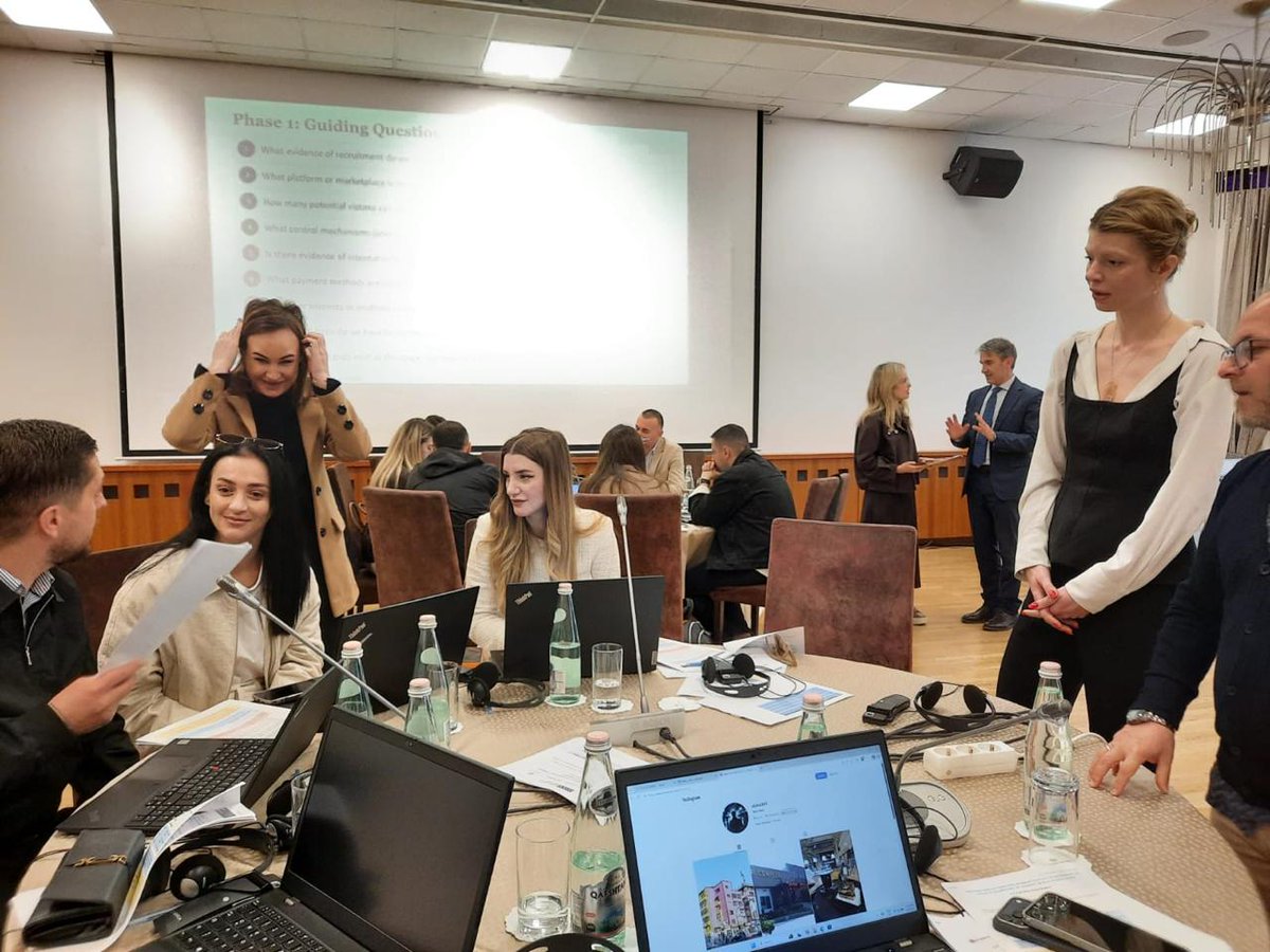 OSCEinAlbania's tweet photo. 🌐⚠️Trafficking in human beings is increasingly enabled through digital technologies, from social media recruitment to online exploitation.🤝🛡️To address this, @OSCEinAlbania trained prosecutors, police &amp; social workers strengthen investigative capacities. Supported by 🇬🇧🇳🇴🇮🇹🇮🇪. https://t.co/eV12yvqdjB