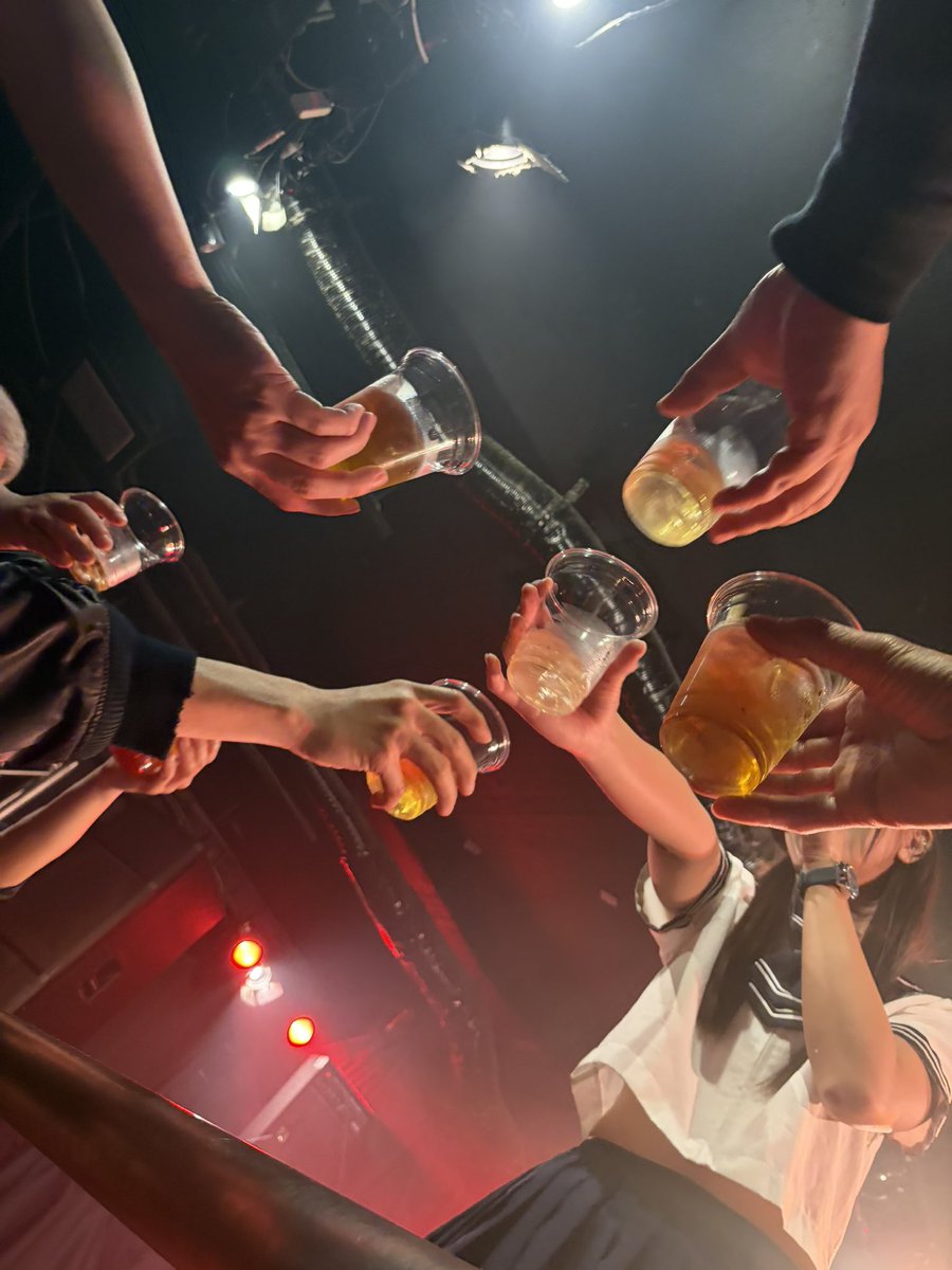 黒服∫誓黙 tweet media