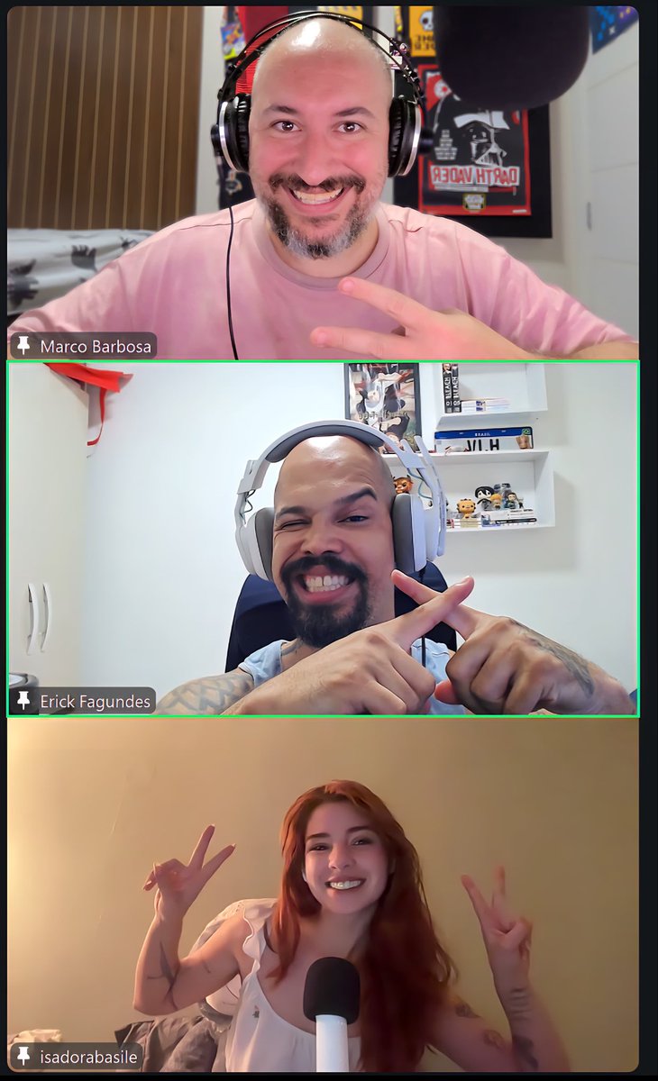 vailogarhoje's tweet photo. O trio do apocalipse gamer https://t.co/qDz2i361q5