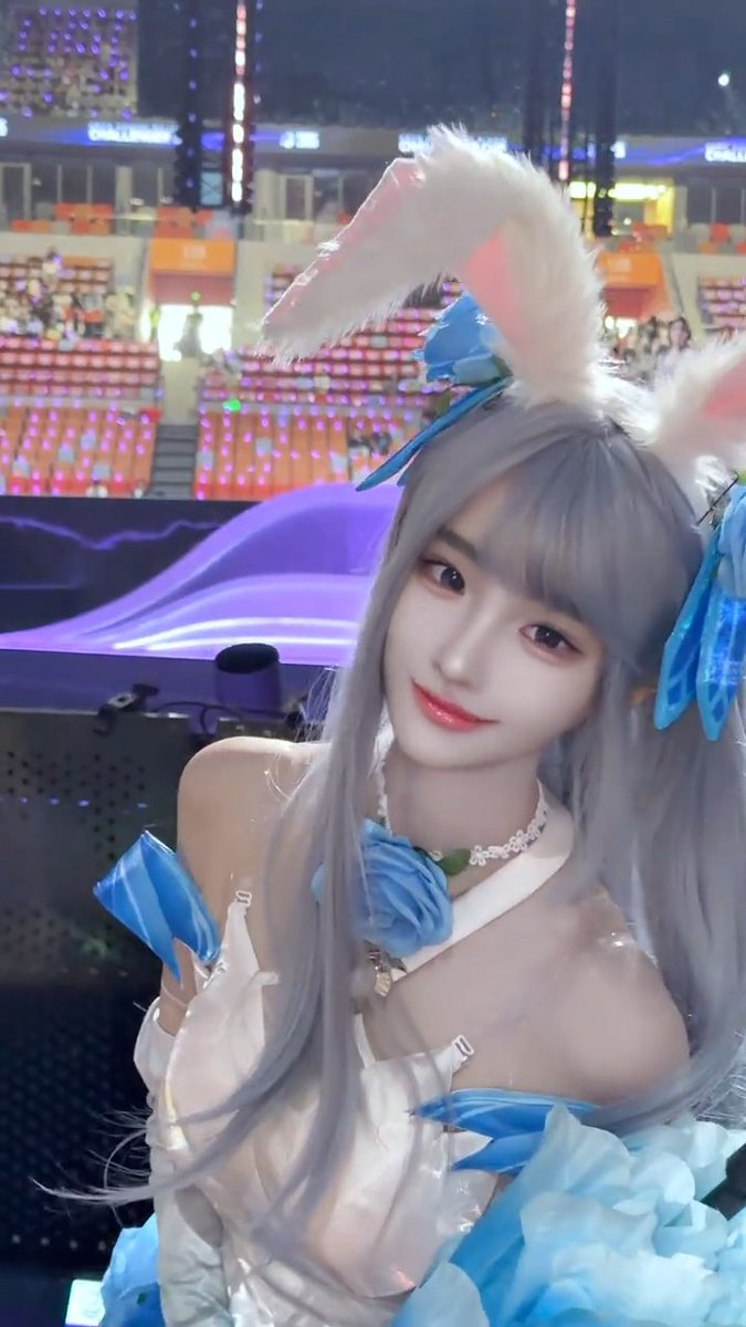 蔡文姬 tweet media