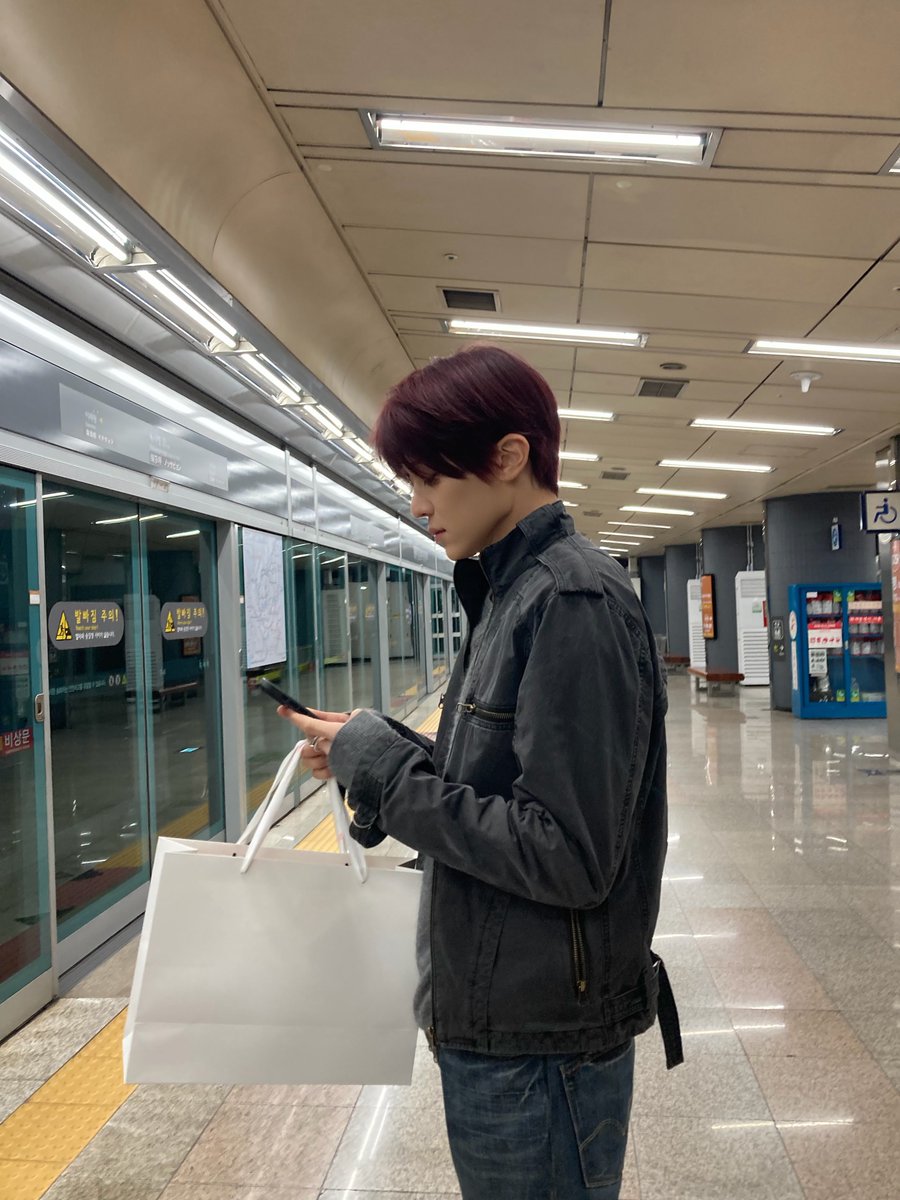 숀아지 tweet media