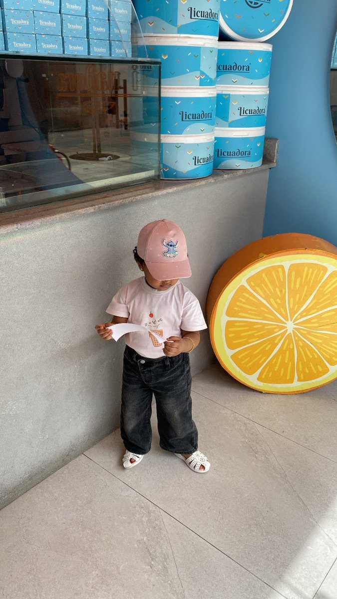 رهَيفه tweet media