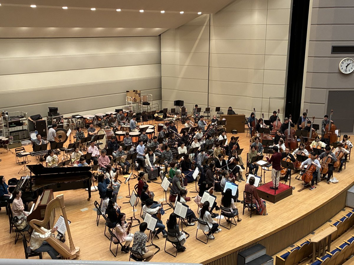 関西フィル×航空中央音楽隊スペシャルコンサート✈️

リハーサルが始まりました！
特別出演は淀川工科高校吹奏楽部🎷

3団体の圧巻の演奏を🎺是非ホールでお楽しみください‼️

プレトーク決定しました‼️13時45より開始🌸

ザ・シンフォニーホールにて、皆様のご来場を心よりお待ちしております💐