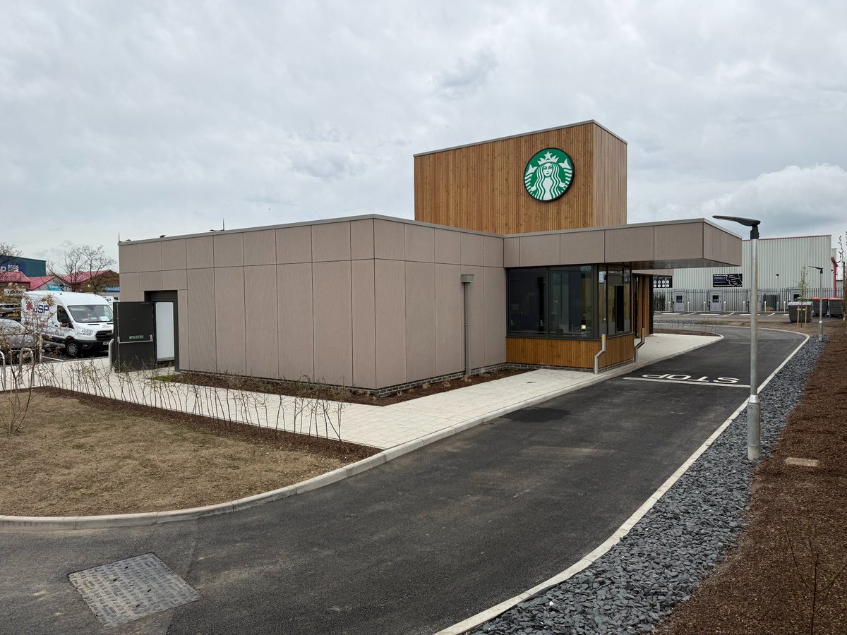 BurneyGroup's tweet photo. Burney Group would like to wish @StarbucksUK every success with their new store in Newton Aycliffe, which we were proud to hand over earlier this year.

A beautifully finished fit-out, now ready for trade today.

 #NewtonAycliffe #ProjectDelivery #NewStoreOpening https://t.co/yZP5cNr1hW