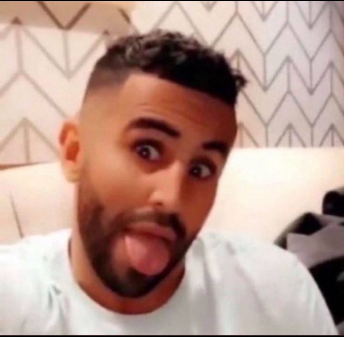 Chino🇴🇲 tweet media