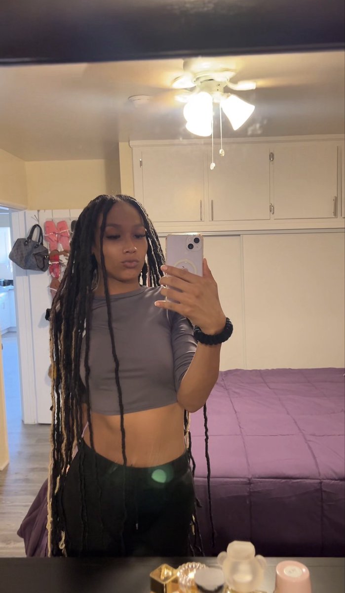 Ericka💜 tweet media