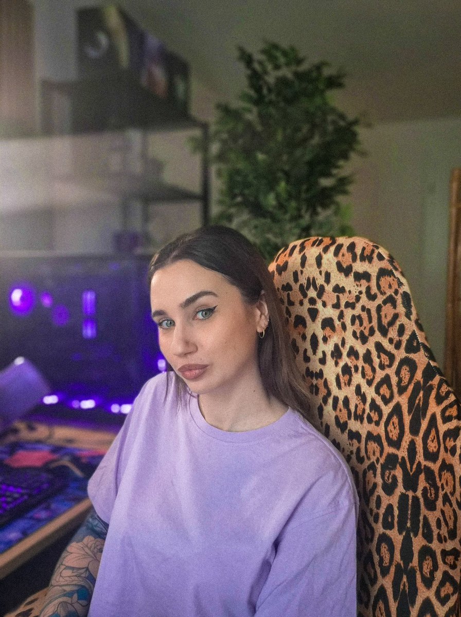 Thundrea tweet media