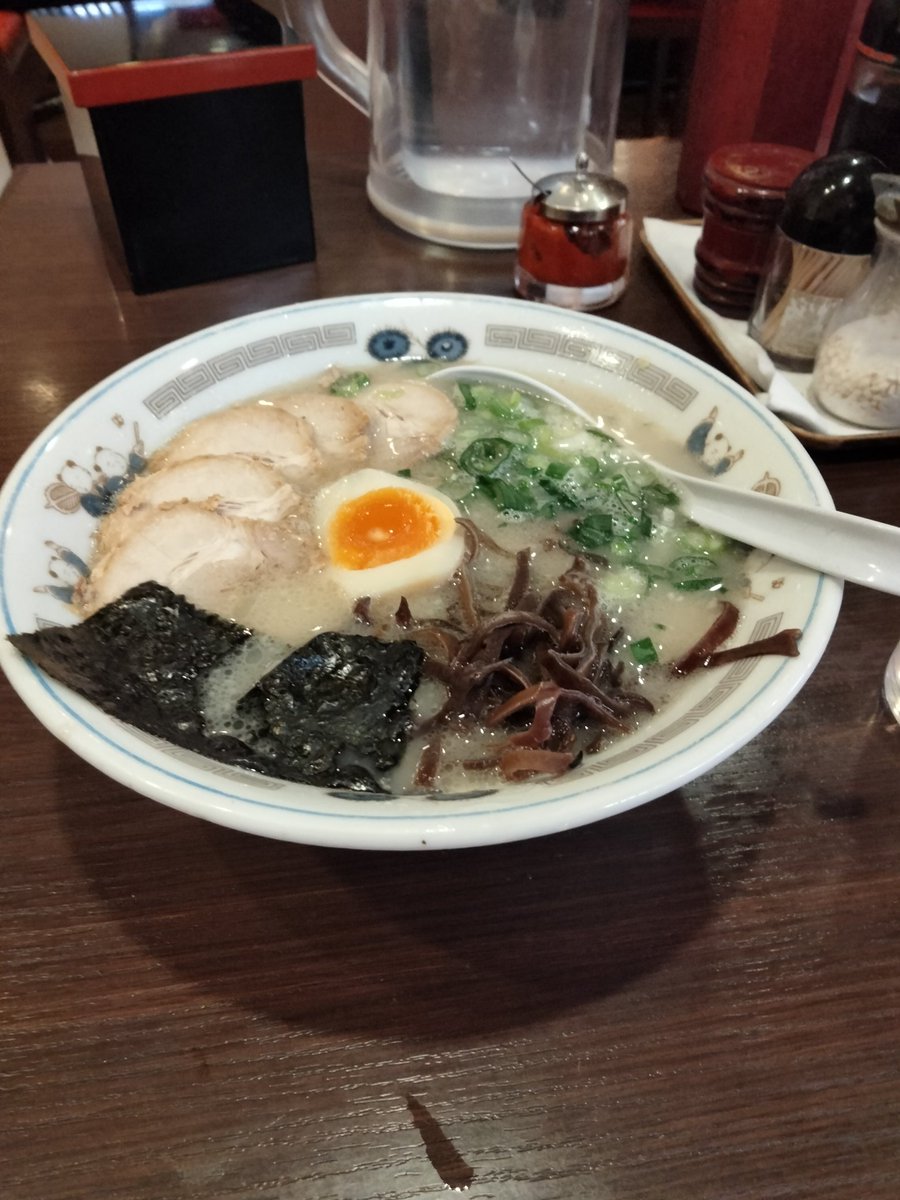 カミーユ=りく tweet media