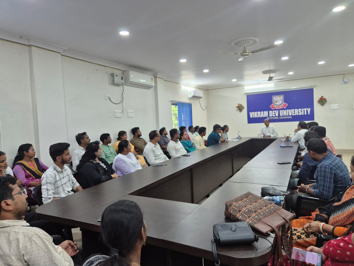 Prof. Hrushikesh Senapati, Hon’ble Vice-Chancellor of Vikram Dev University is addressing the staff members on 10.04.26