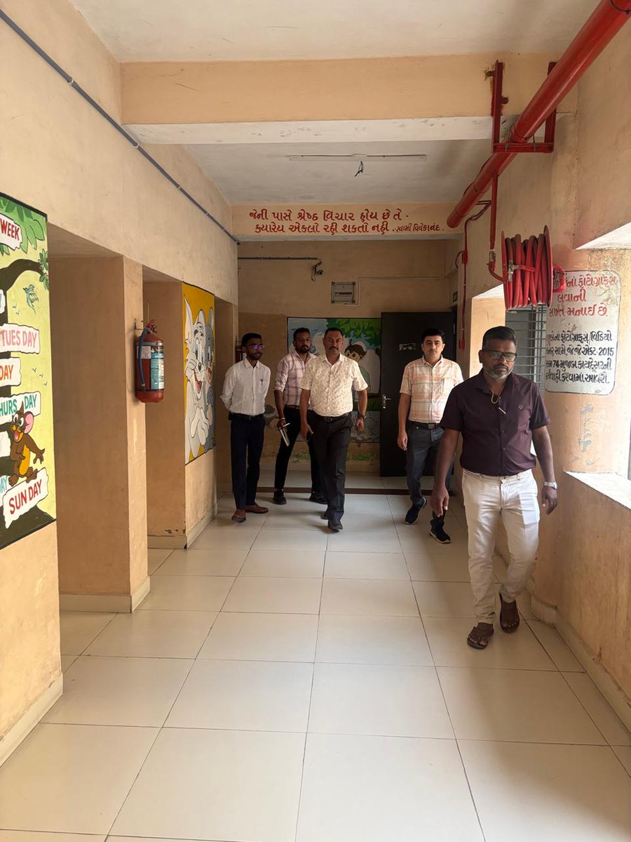 DcpuNavsari's tweet photo. આજ રોજ મા.ના.નિયામક સાહેબ શ્રી, ગાંધીનગર દ્વારા નવસારી જિલ્લાની બાળ કલ્યાણ સંસ્થાઓના નિરીક્ષણ સહ મુલાકાત લેવામાં આવેલ. https://t.co/cQYTSBRhq2