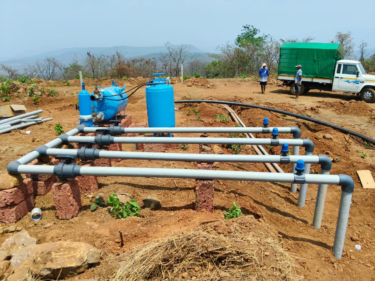 When it comes to trust and getting more crop per drop, farmers choose reliability that delivers 💯 
Jain Irrigation’s advanced filtration setup ensures every drop counts with clean, efficient water flow 💧 

Because better filtration means better farming = Jain Technology ✅