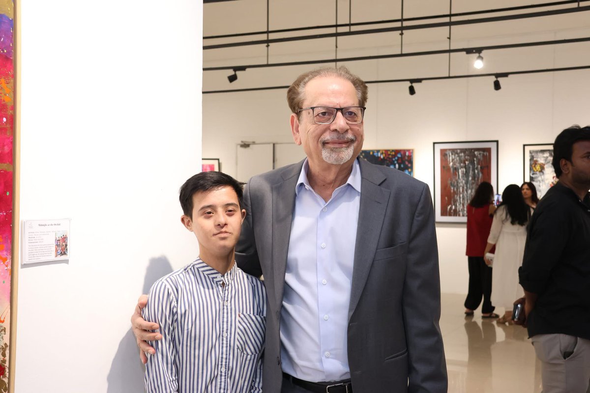 ACPKHI's tweet image. President ACP @AHMEDSHAHACP visited Rangon Ki Lehr - Volume 4 exhibition, a celebration of art by individuals with down syndrome today at Arts Council of Pakistan, Karachi.

#ACPKHI #ArtsCouncil #Exhibition