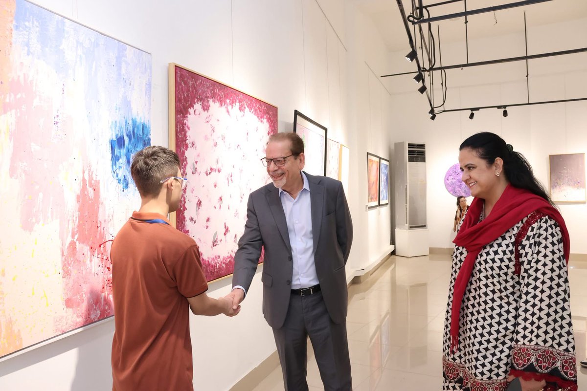 ACPKHI's tweet image. President ACP @AHMEDSHAHACP visited Rangon Ki Lehr - Volume 4 exhibition, a celebration of art by individuals with down syndrome today at Arts Council of Pakistan, Karachi.

#ACPKHI #ArtsCouncil #Exhibition