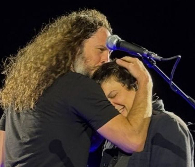 ray toro hourly tweet media