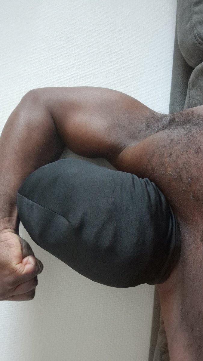 Sup3rblakbriyan's tweet photo. Soon ! 💪🏾🥵
#gaymym #soumisgay #mym #mastergay https://t.co/s1saAg9Ny8