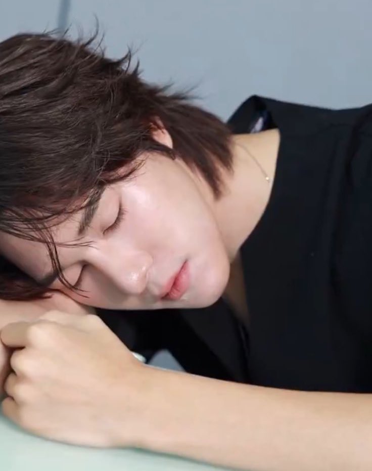 บาบิ୨ৎ tweet media