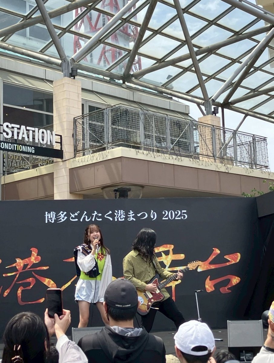 hazuki___0117's tweet photo. 今年も博多どんたく盛り上げます！！🔥
私たちの出番は
5月4日(月祝)16:20~です☺

特典会については
ベイサイドホールにて行います！
ホール都合で入場時に500円必要なのでよろしくお願いします🫡

今年も盛り上げるぞ～！！！
みんなぜひ来てね！！

(なんなら前日3日も空けてて🫢💓) https://t.co/9ammmis6SJ