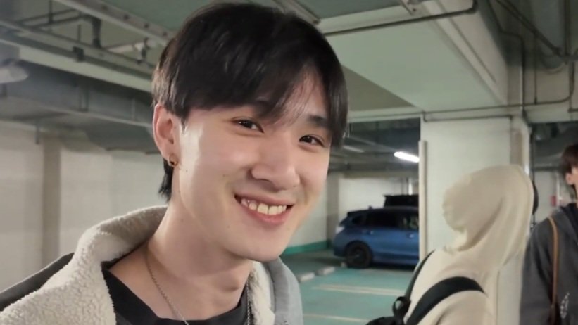 naze 🦇 tweet media