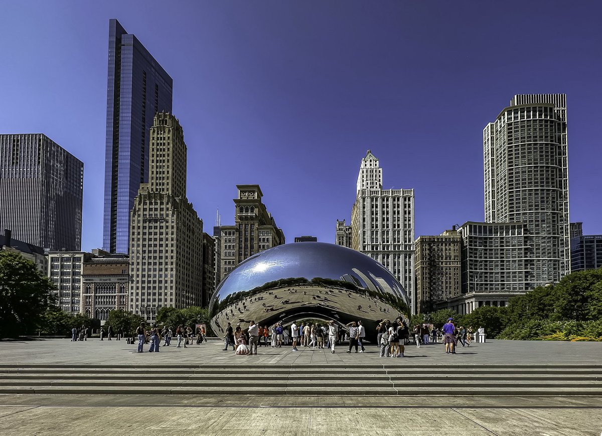 Doing touristy things in Chicago: istockphoto.com/portfolio/bob_… #Chicago #TheBean #CloudGate #MilleniumPark #GraingerPlaza #AnishKapoor #steel #sculpture #landmark #city #skyline #blue #sky #tourists #travelpics #travelphotos #steps #park #visitors #attraction #shape #curved #timeless