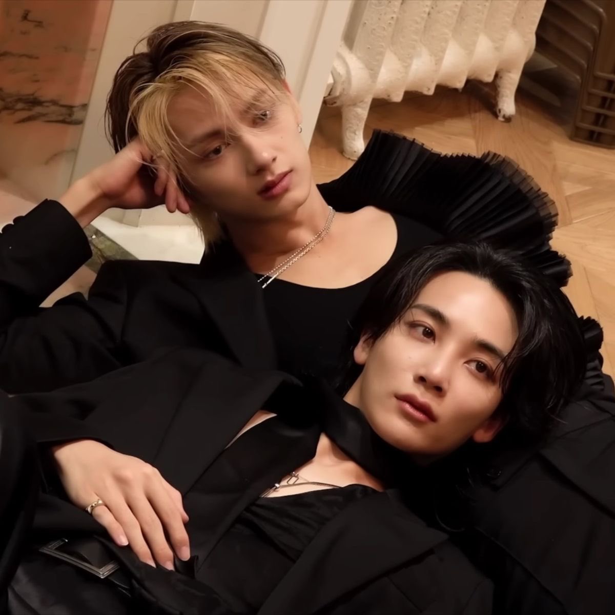 𝑿𝒖 tweet media