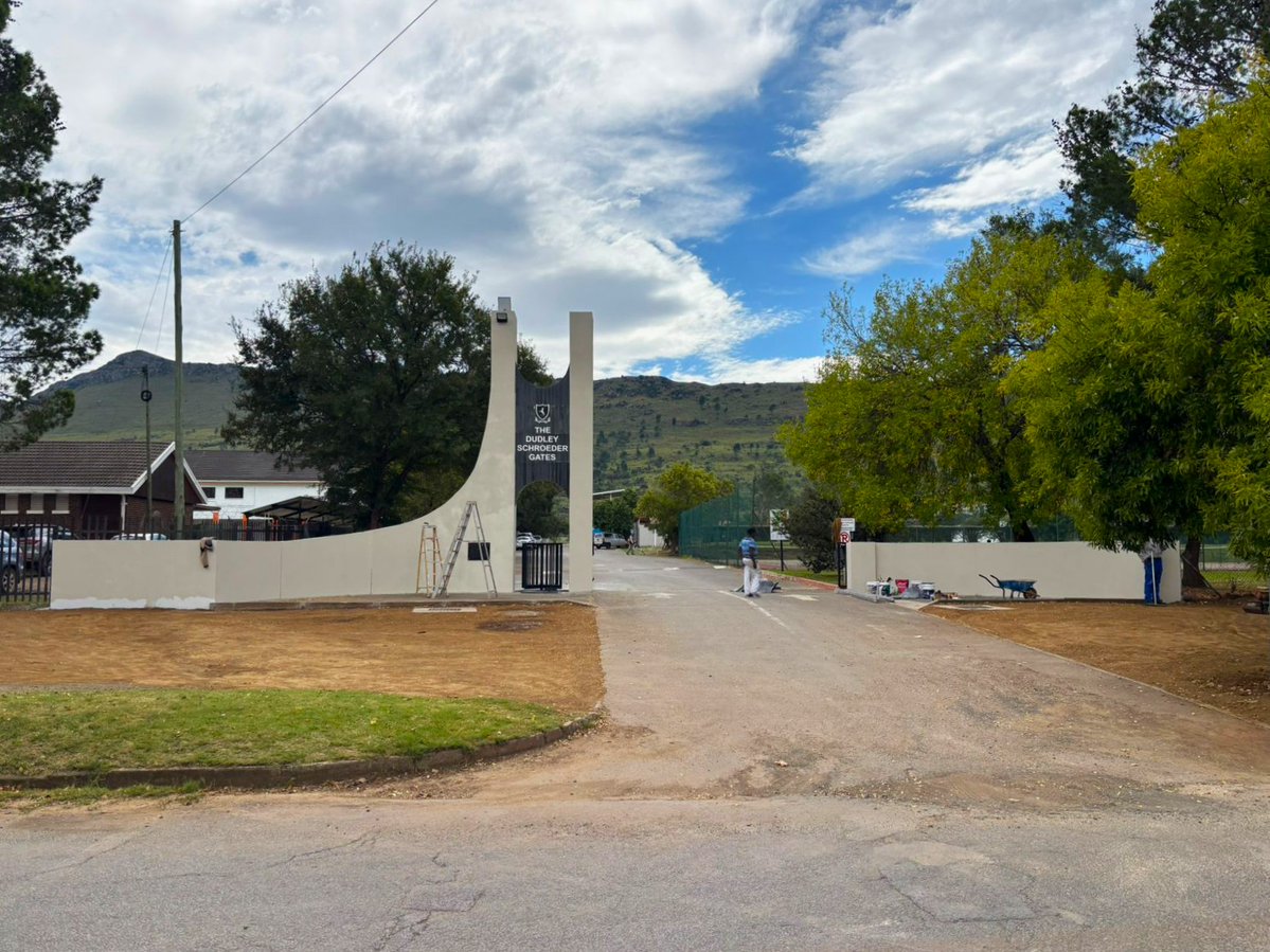 Queen's College Boys' High School tweet media