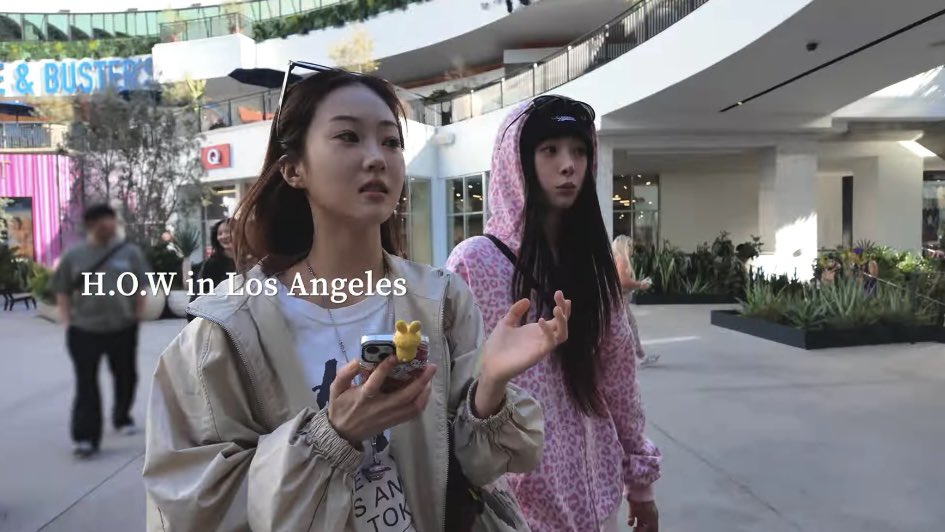 mcneoguri's tweet image. obsessed with bangless dakyung 

#LEEDAKYUNG #이다경
#HOW #heart5woman