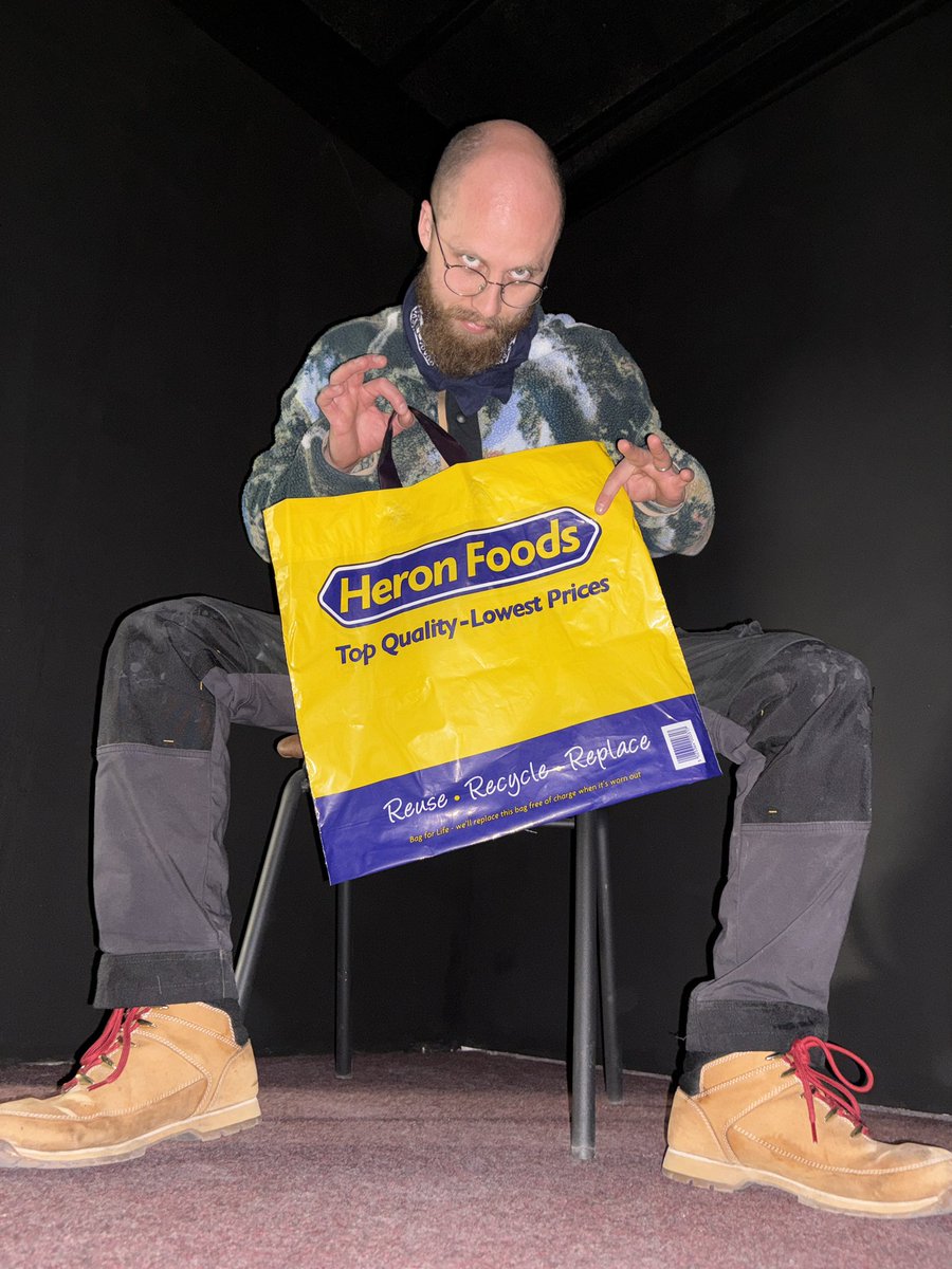 Sergej Komkov tweet media