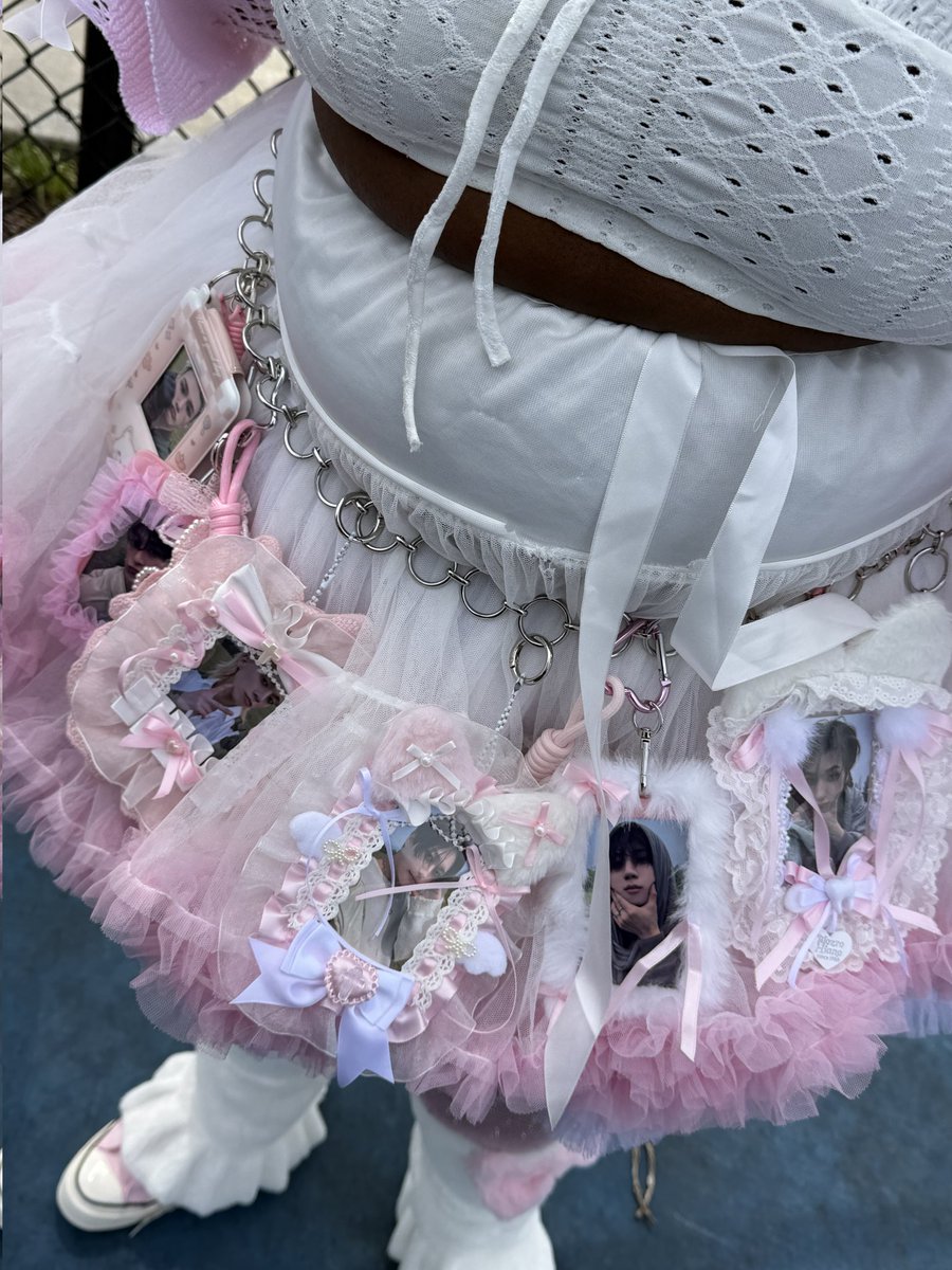 ~Frannieʲᵘˢᵗᵇⁱⁿ ᶜʰⁱ~ tweet media